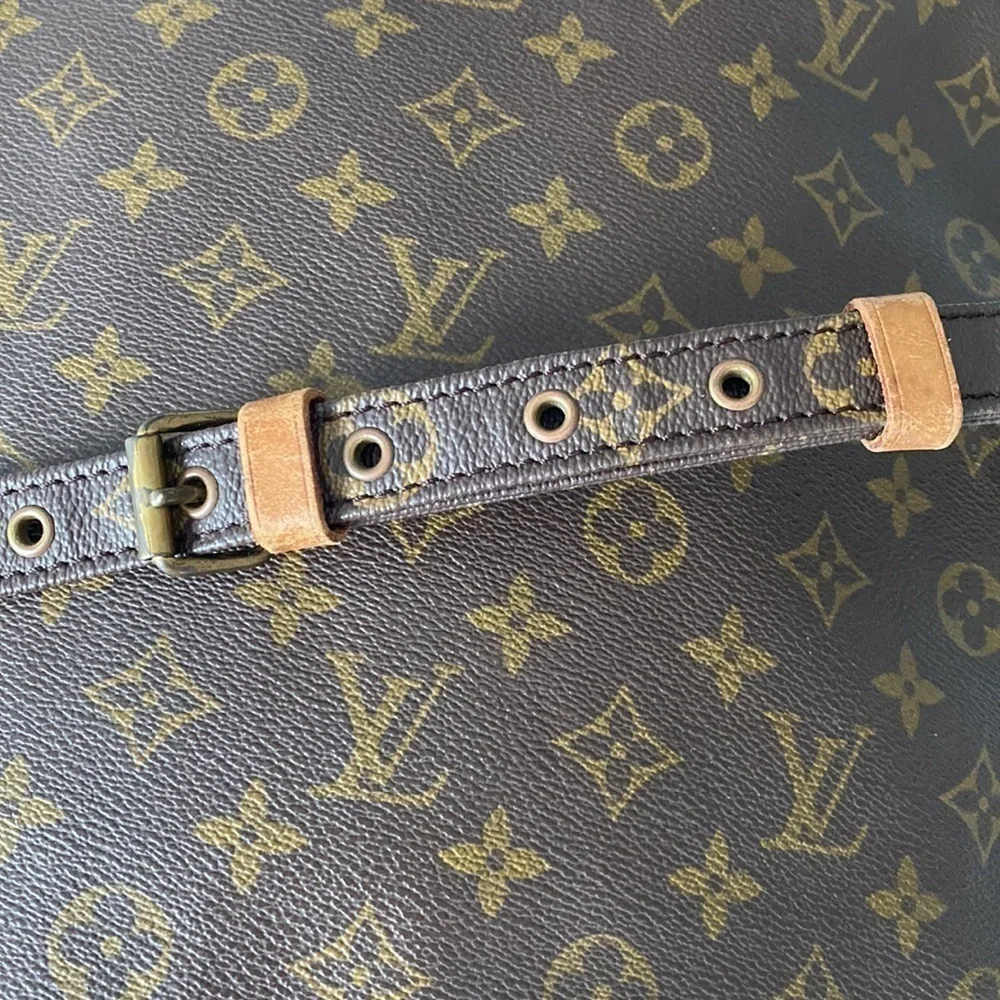 Louis Vuitton Monogram Danube GM Travel Unisex Crossbody Bag